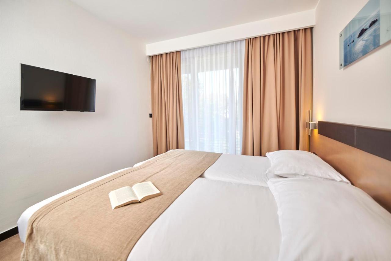 Hotel Molindrio Plava Laguna 포레치 외부 사진