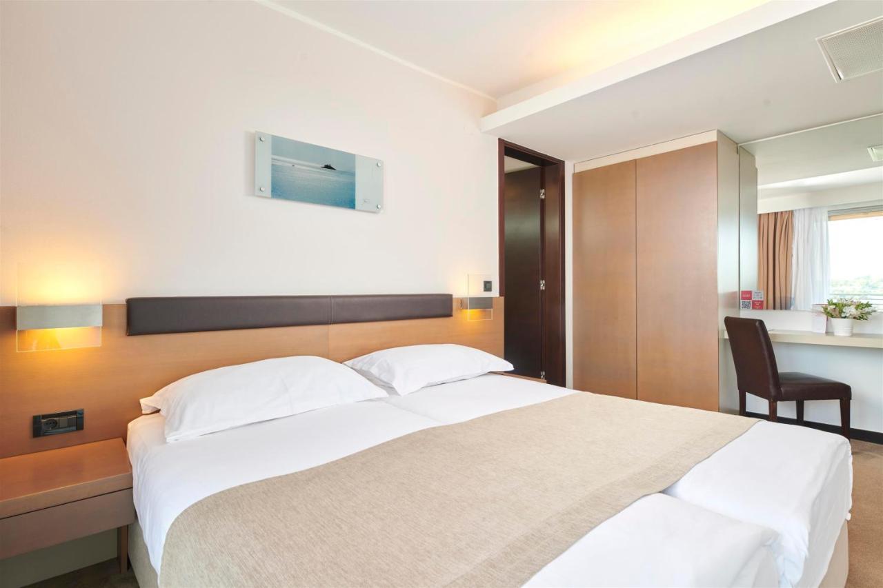 Hotel Molindrio Plava Laguna 포레치 외부 사진